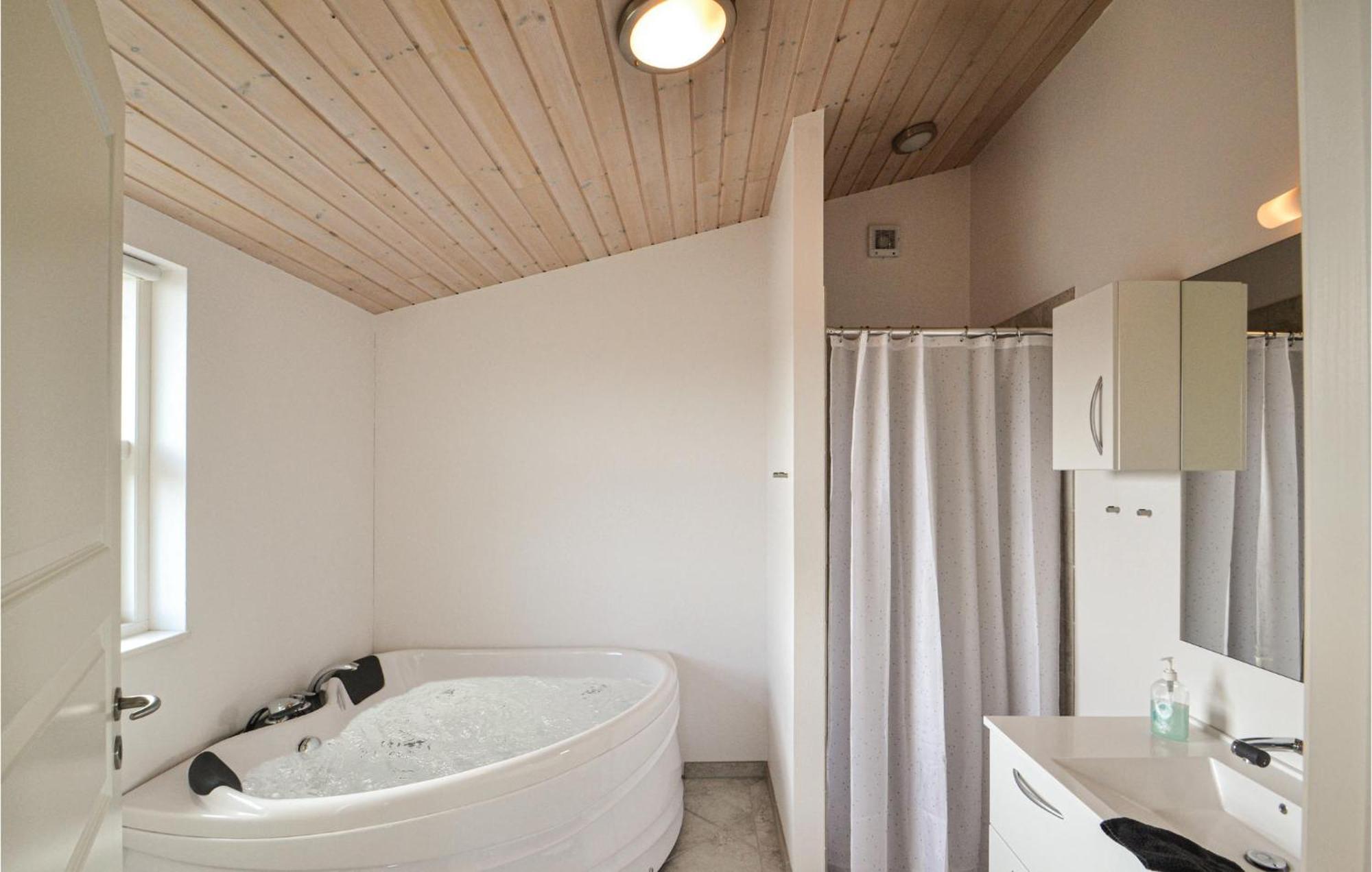 Amazing Home In Orsted With Kitchen 외부 사진